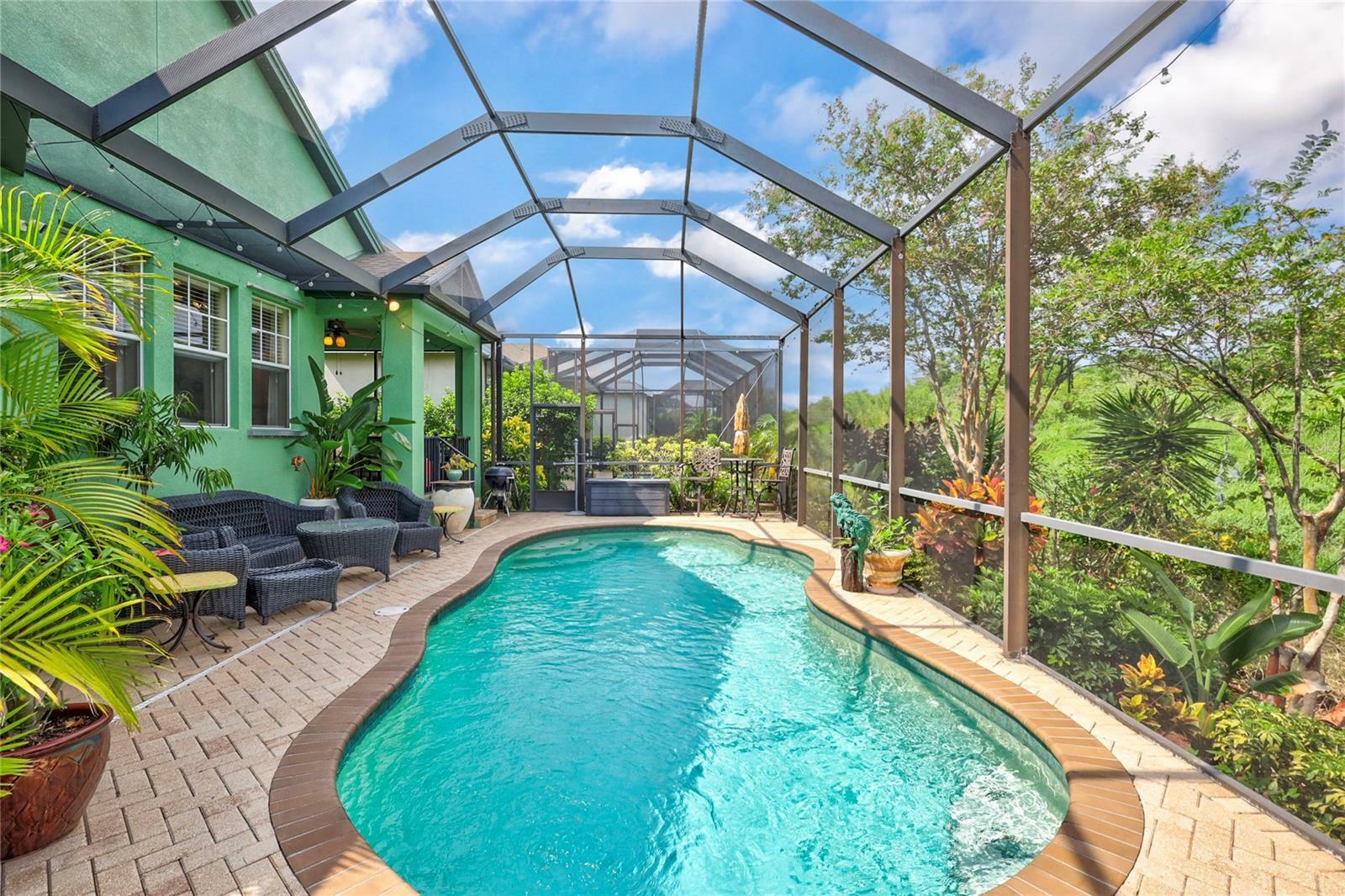 Property Photo:  7312 S Saint Patrick Street  FL 33616 