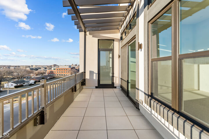 Property Photo:  1155 S Rangeline Road 503  IN 46032