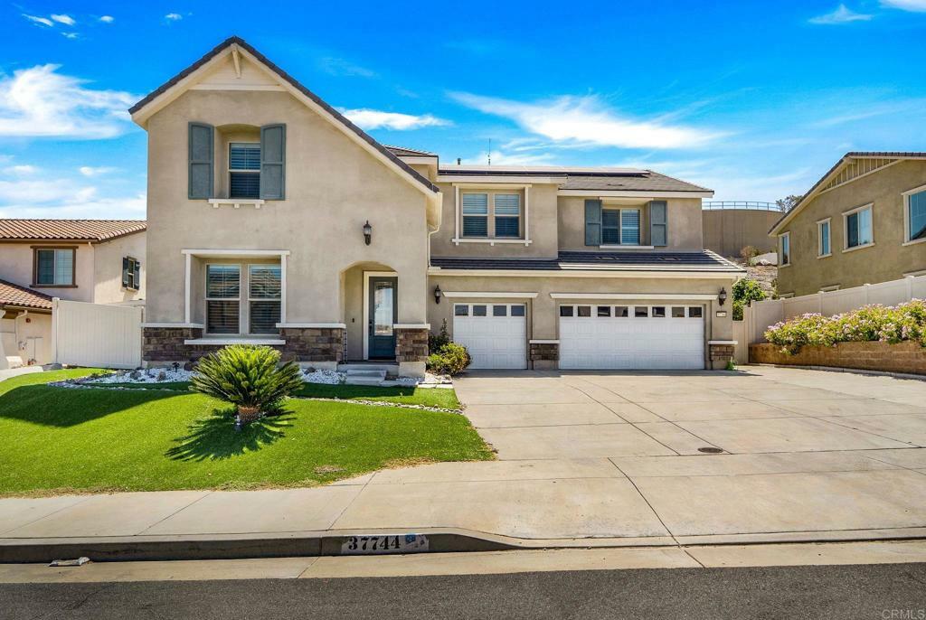 37744 Mockingbird Avenue  Murrieta CA 92563 photo