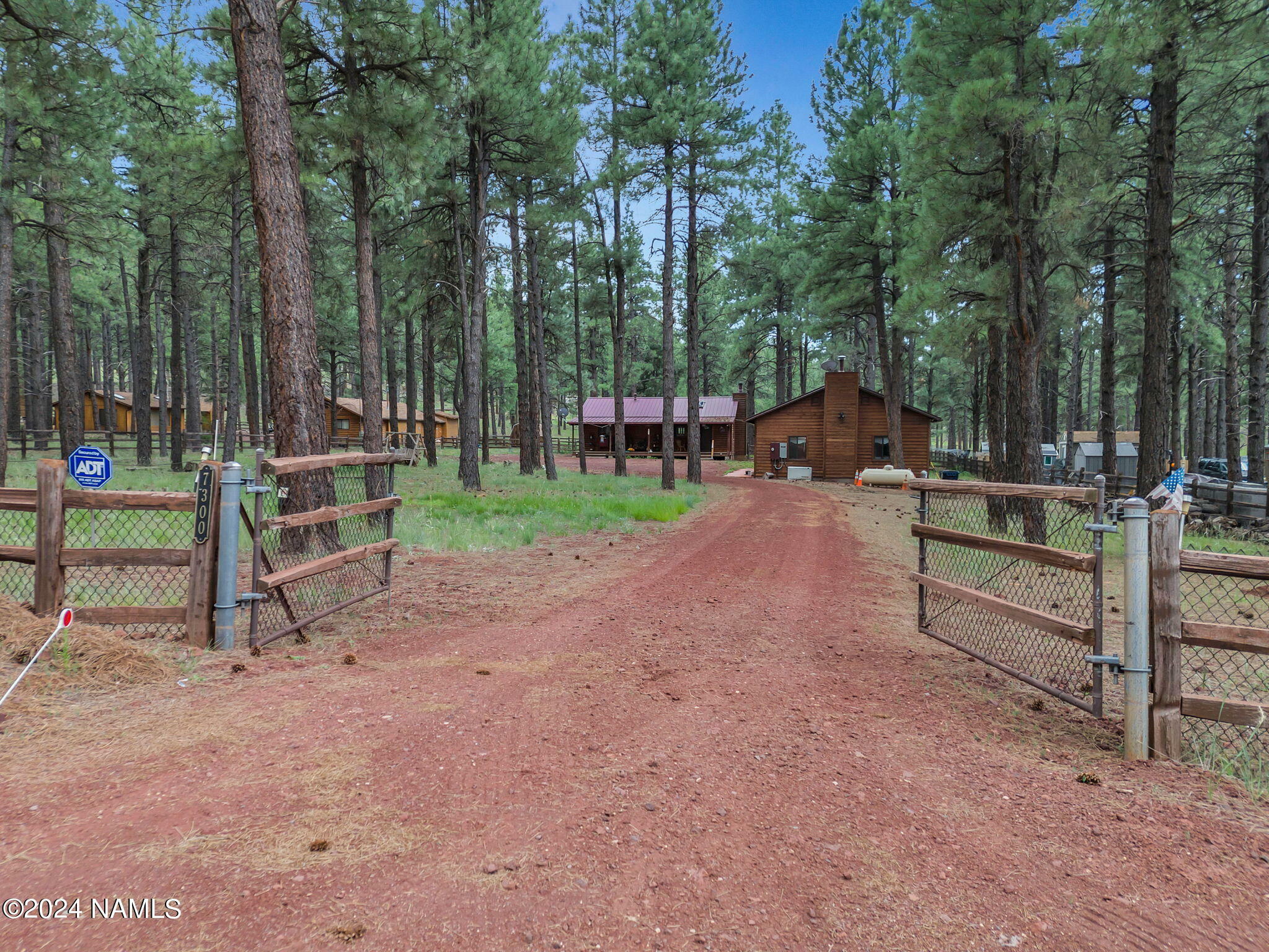 Property Photo:  7300 E Long Bow Drive  AZ 86046 