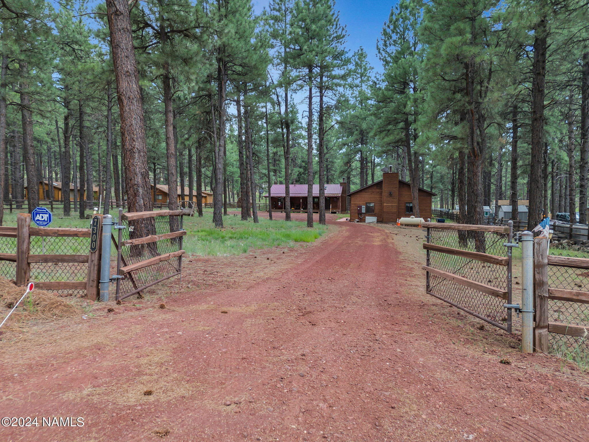 Property Photo:  7300 E Long Bow Drive  AZ 86046 