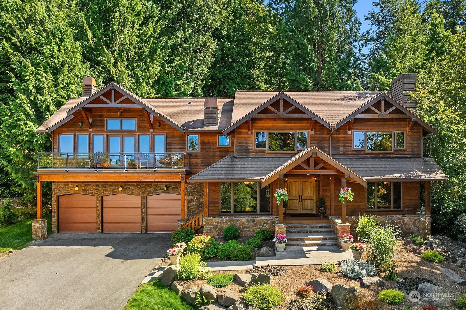 Property Photo:  2435 Squak Mountain Loop SW  WA 98027 