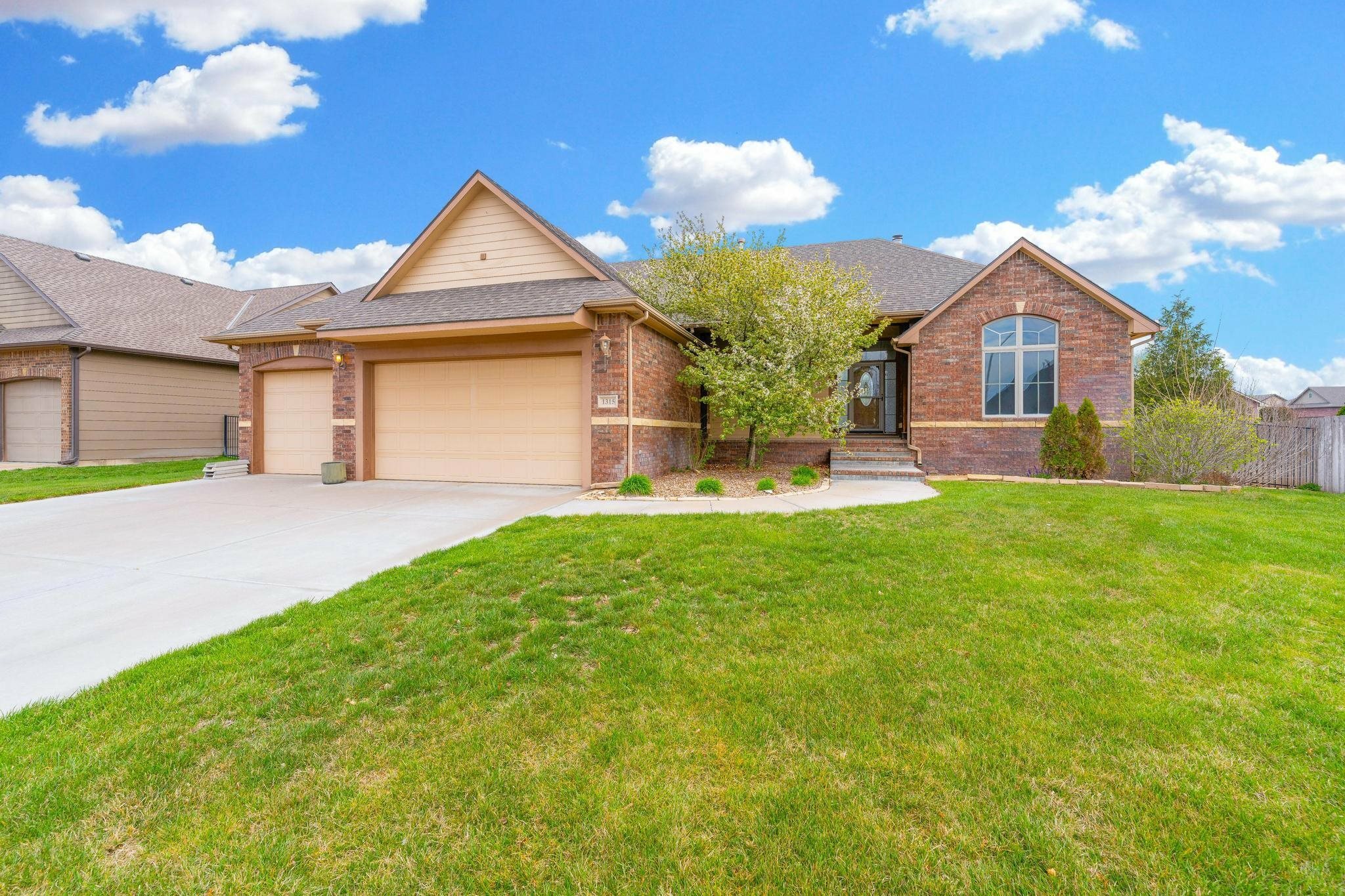 Property Photo:  1315 S City View  KS 67235 