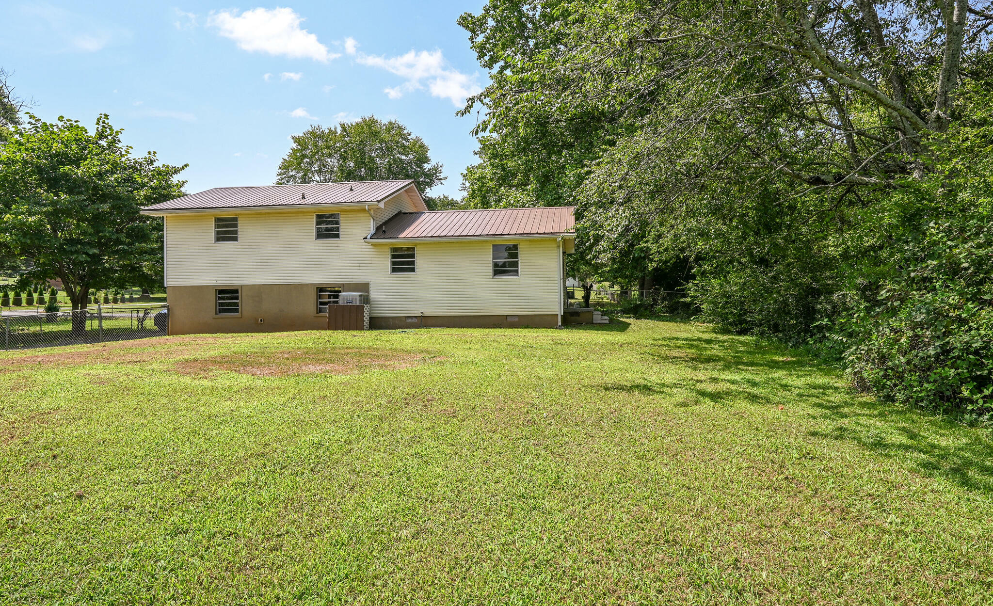 Property Photo:  409 Alton Avenue SE  TN 37323 