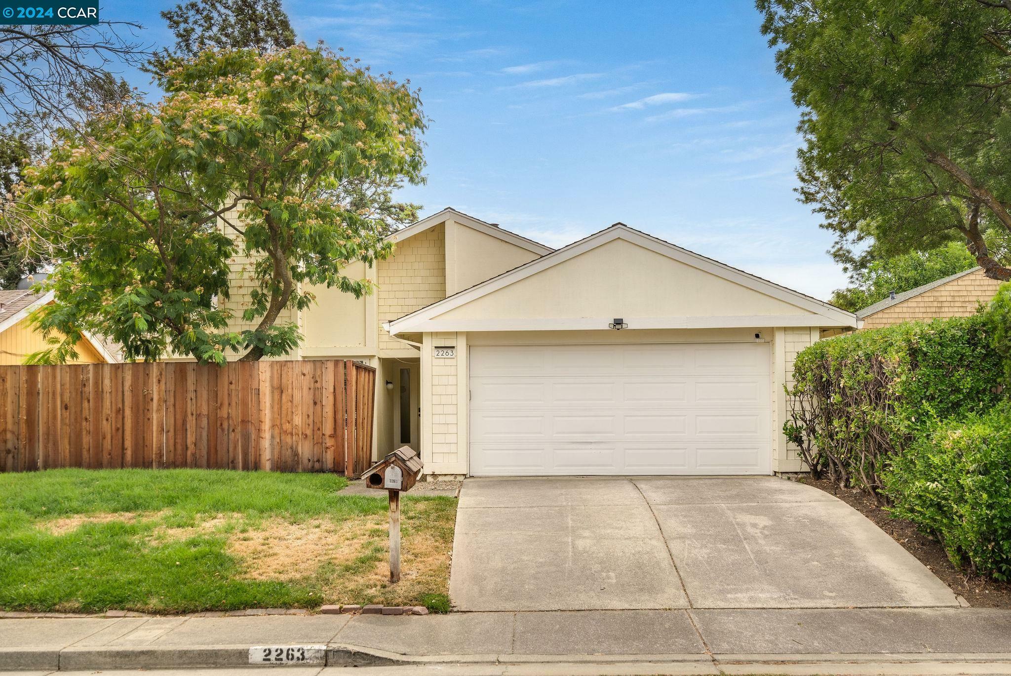 Property Photo:  2263 Lynbrook Ct  CA 94565 