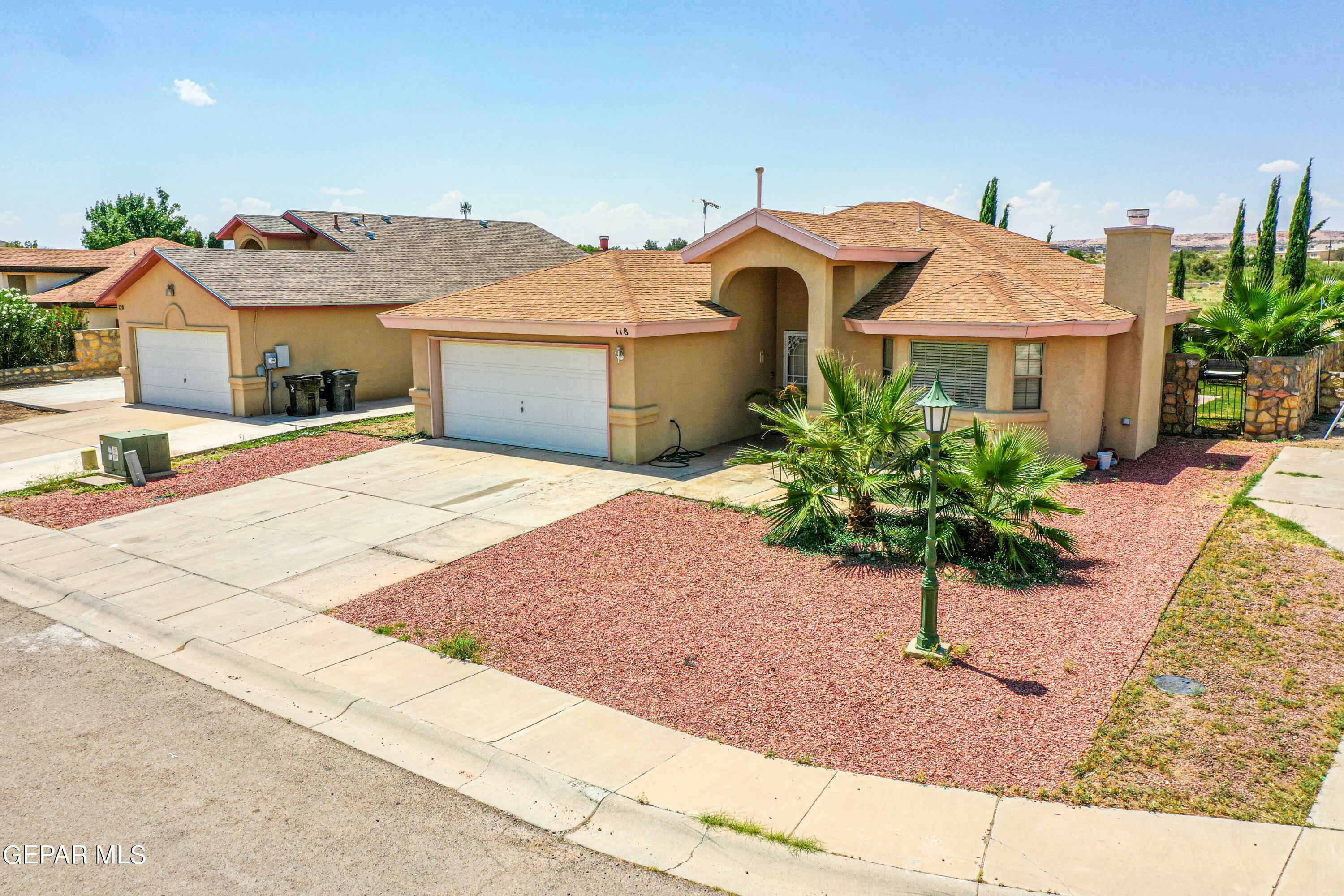 Property Photo:  118 Tierra Vista Drive  NM 88008 