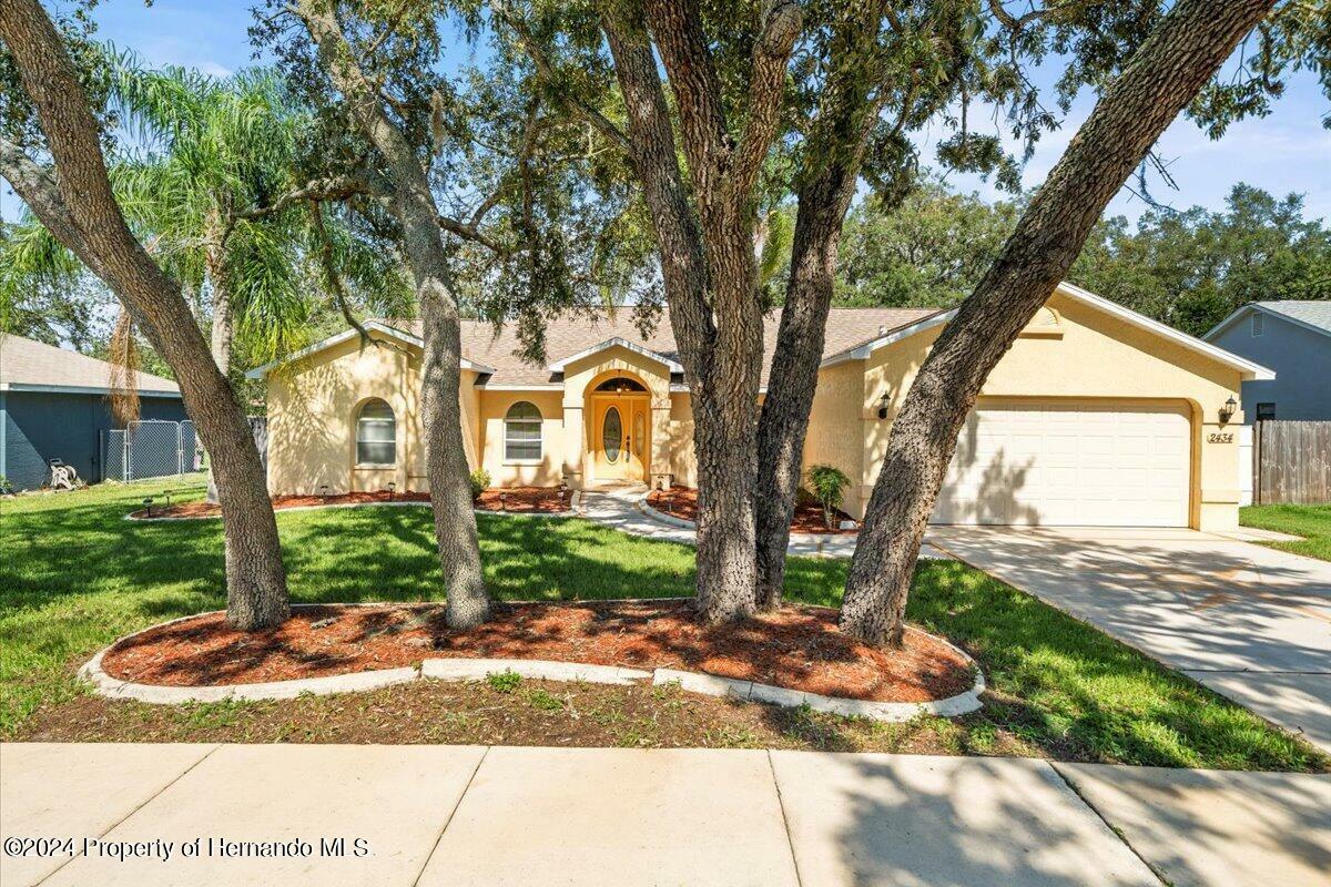 Property Photo: 2434 Deltona Boulevard FL 34606