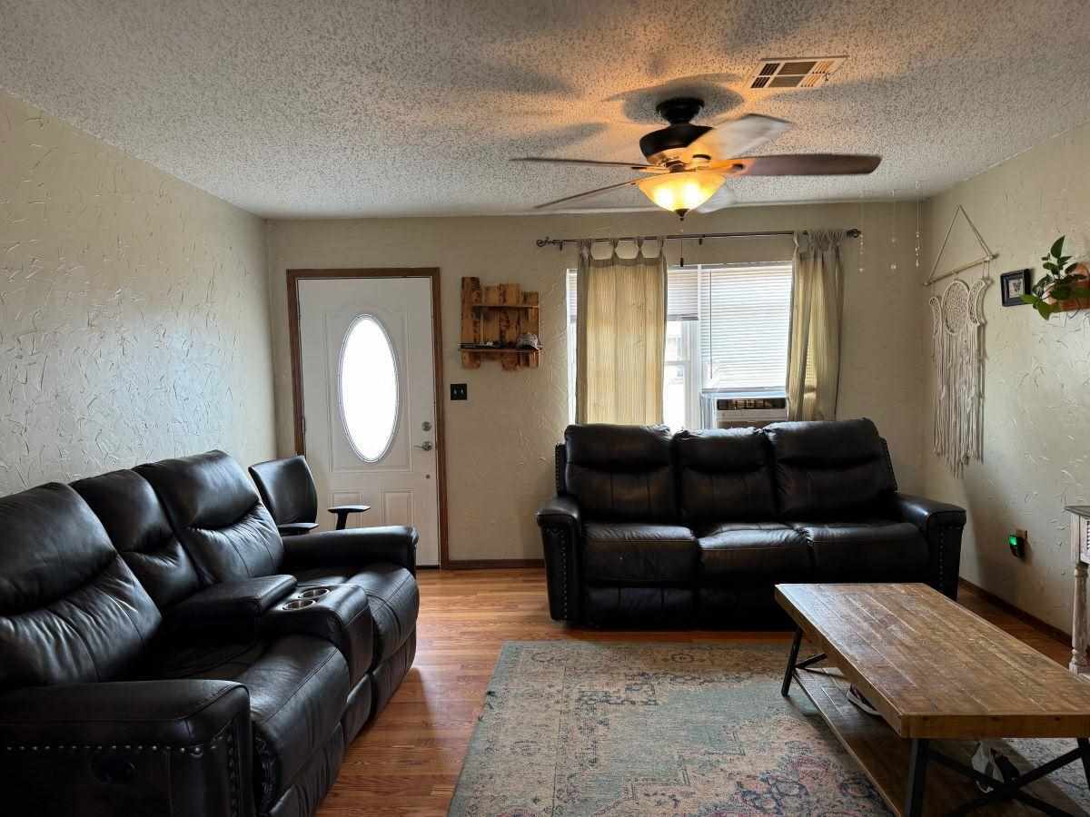 Property Photo:  1213 3rd Pl  OK 73538 