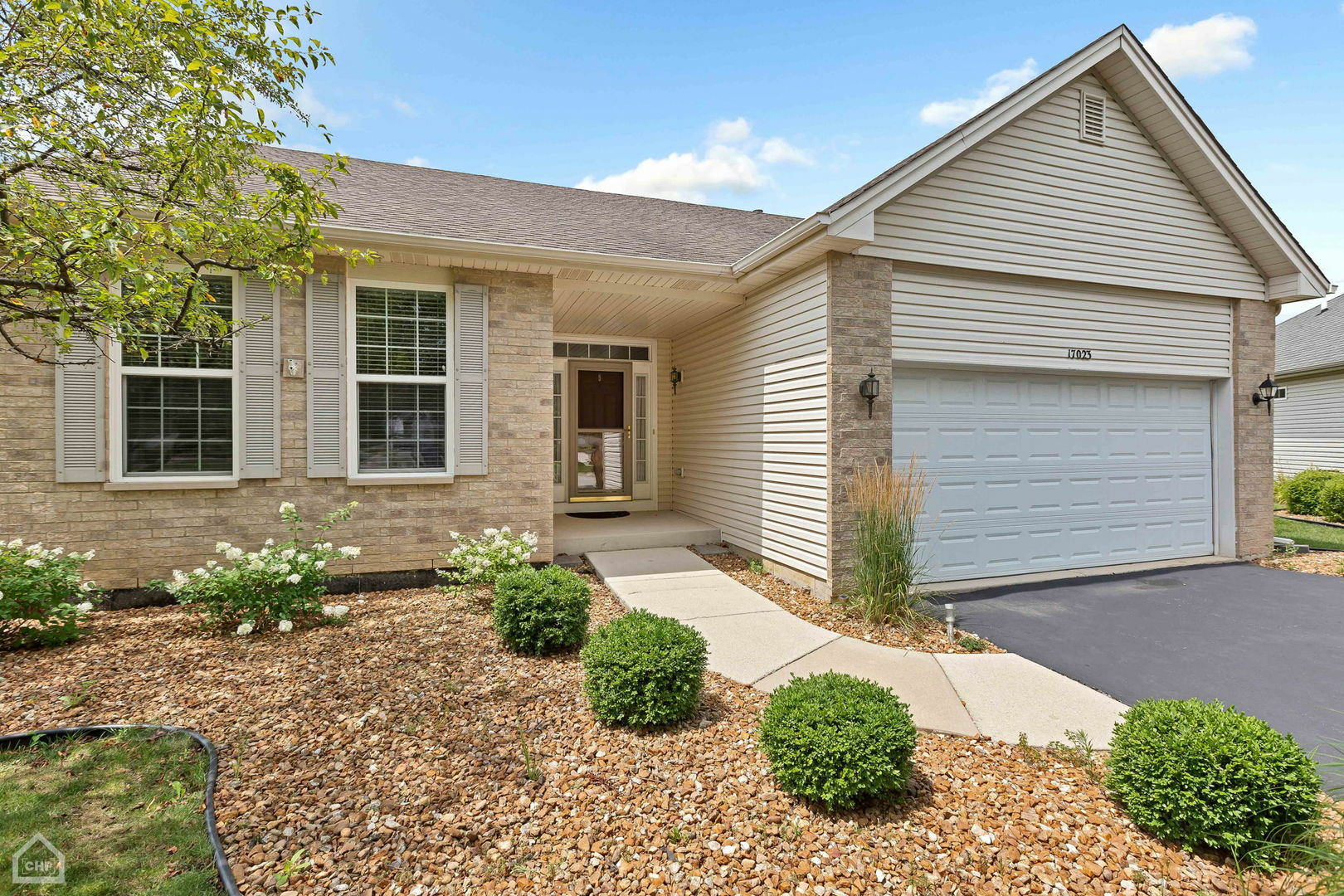 Property Photo:  17023 Melville Court  IL 60441 