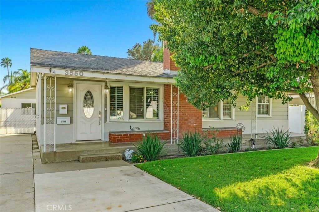 Property Photo:  3550 Washington Street  CA 92504 