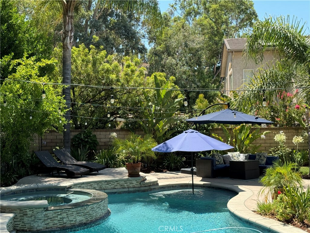 Property Photo:  28182 Angelica Place  CA 91354 