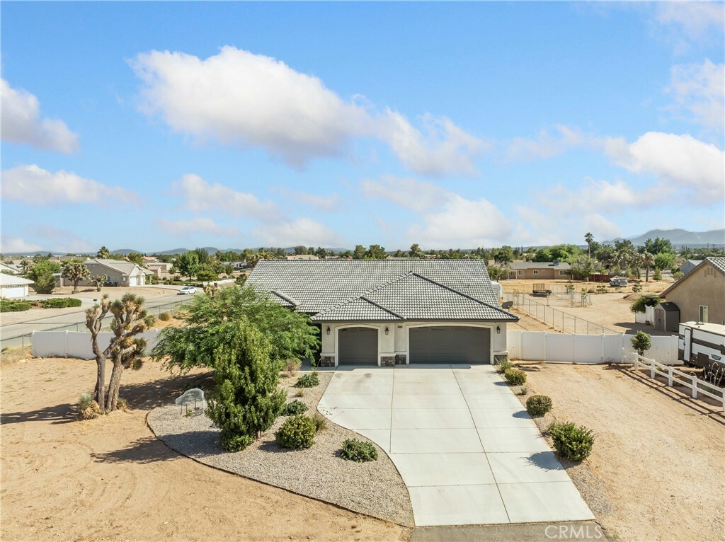 Property Photo:  9885 Calvary Court  CA 92392 