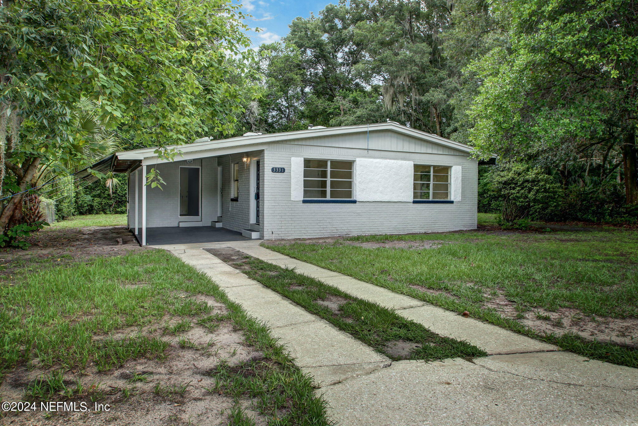 Property Photo:  3331 Ross Circle  FL 32177 