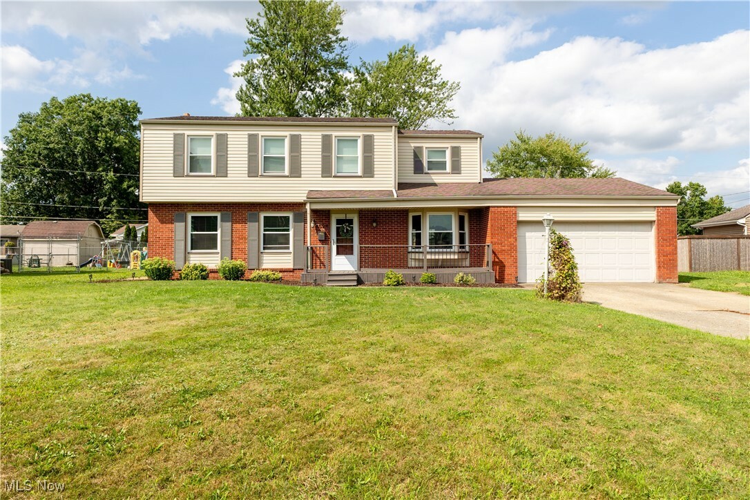 Property Photo:  4524 Woodridge Drive  OH 44515 