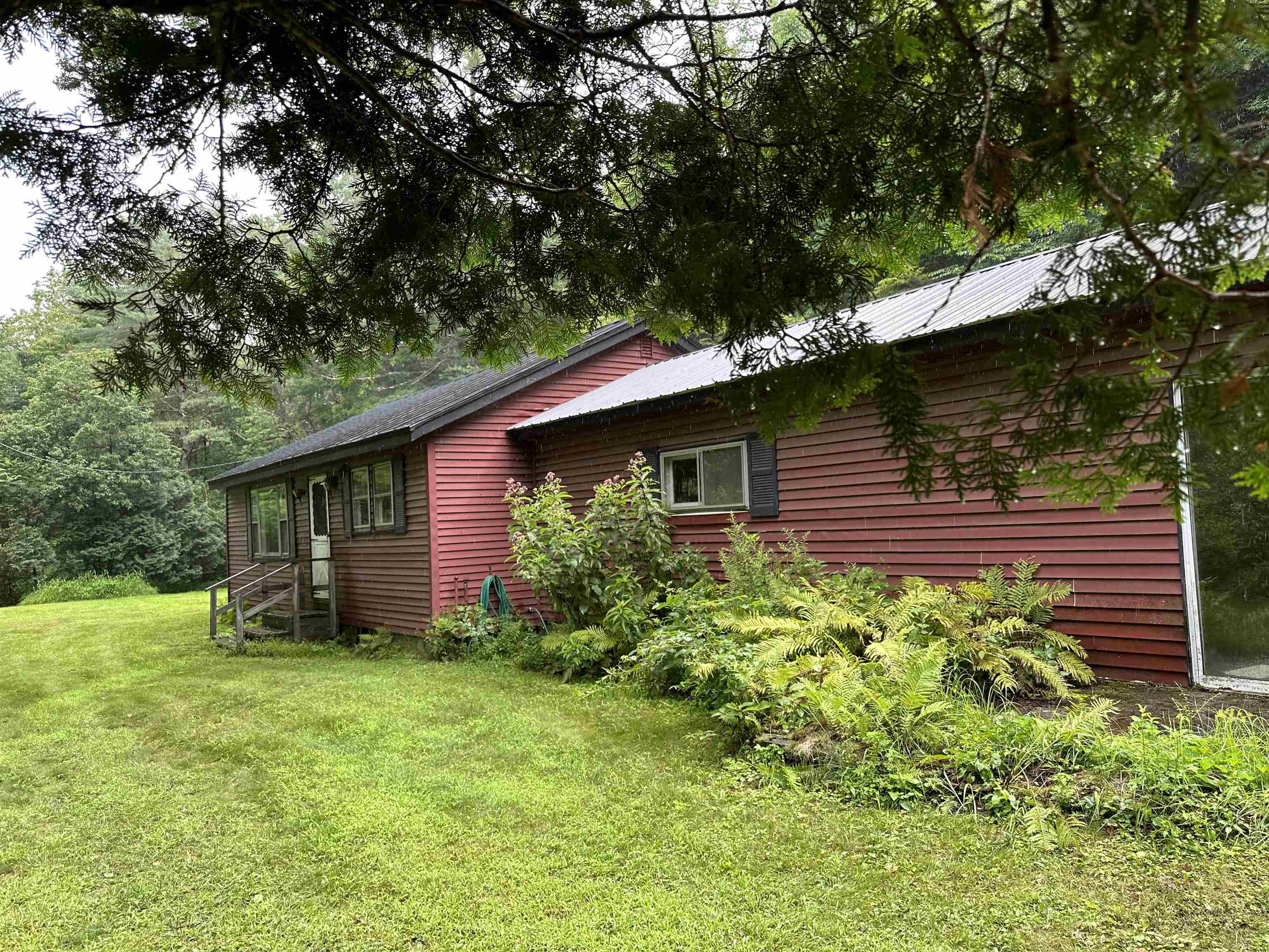 Property Photo:  439 Tandy Brook Road  NH 03745 