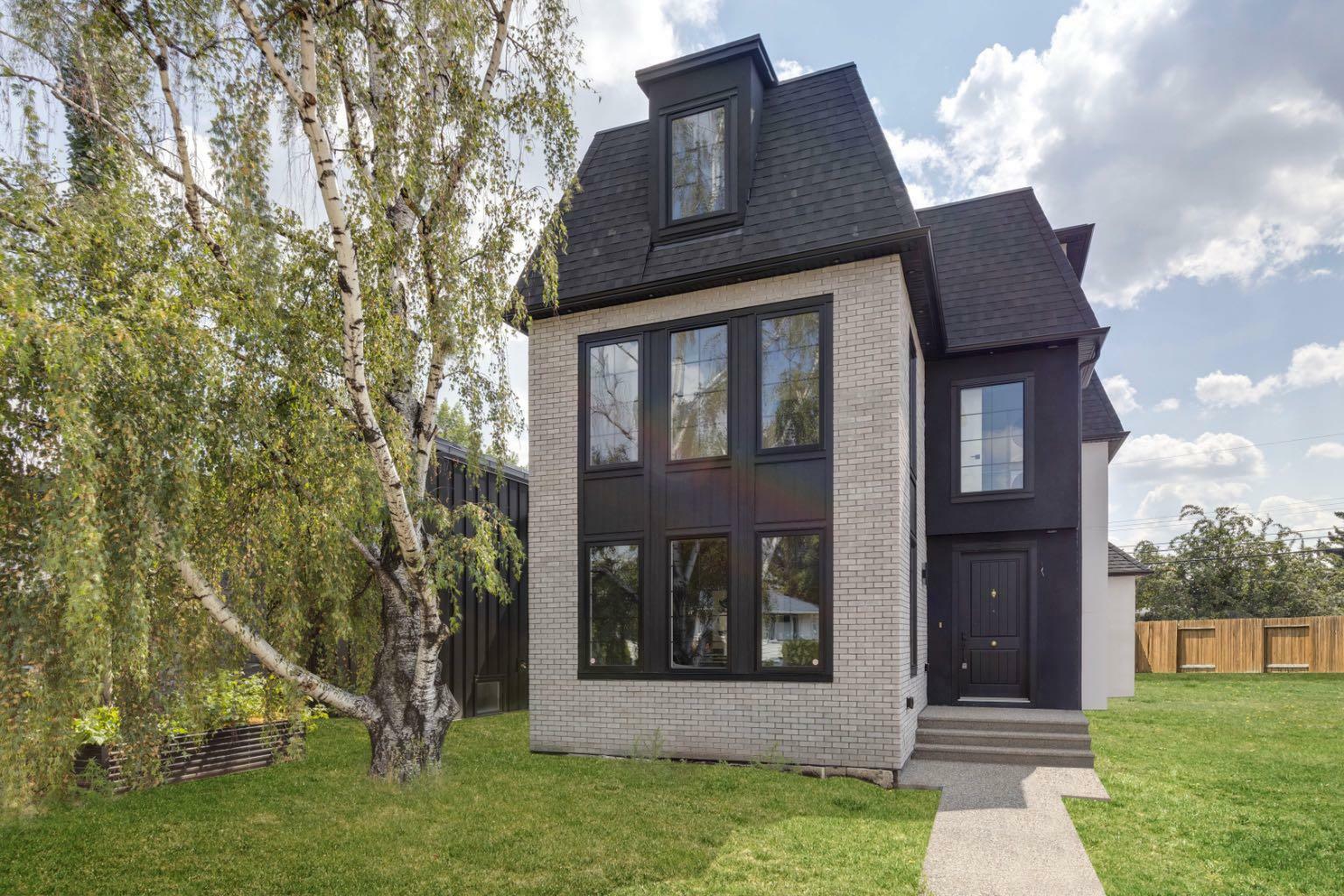 Property Photo:  2127 Victoria Crescent NW  AB T2M 4E3 