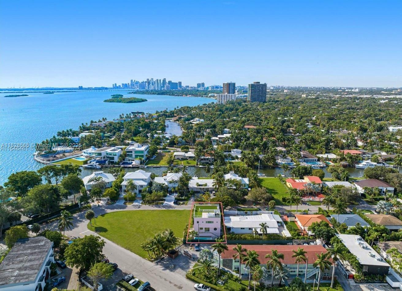 Property Photo: 1065 NE Little River Dr FL 33138