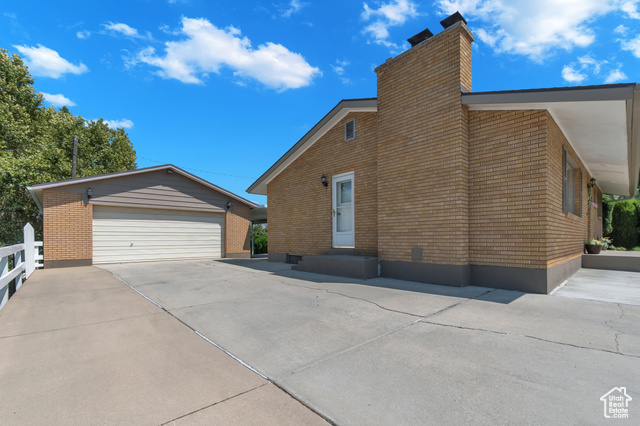 Property Photo:  626 E 4300 S  UT 84403 