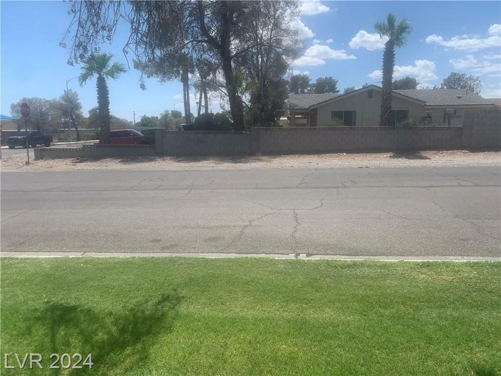 Property Photo:  2815 Sorrel Street  NV 89146 