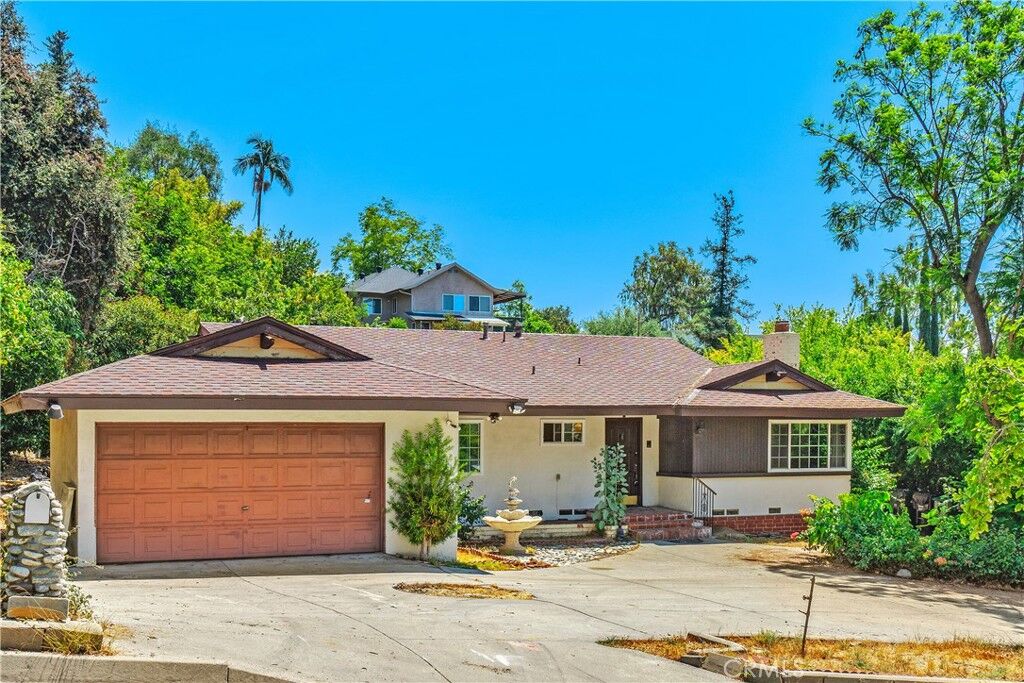 Property Photo:  574 Sierra Meadows Drive  CA 91024