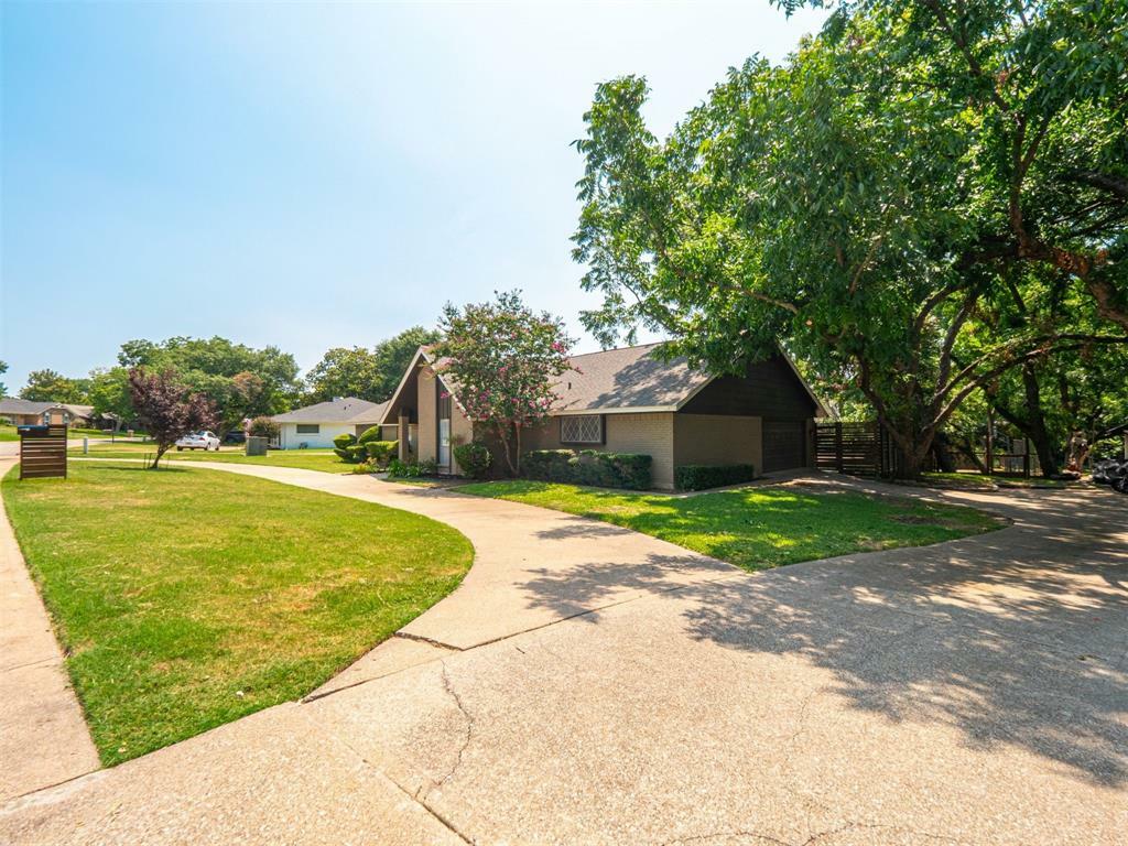 Property Photo:  930 Rock Canyon Drive  TX 75137 