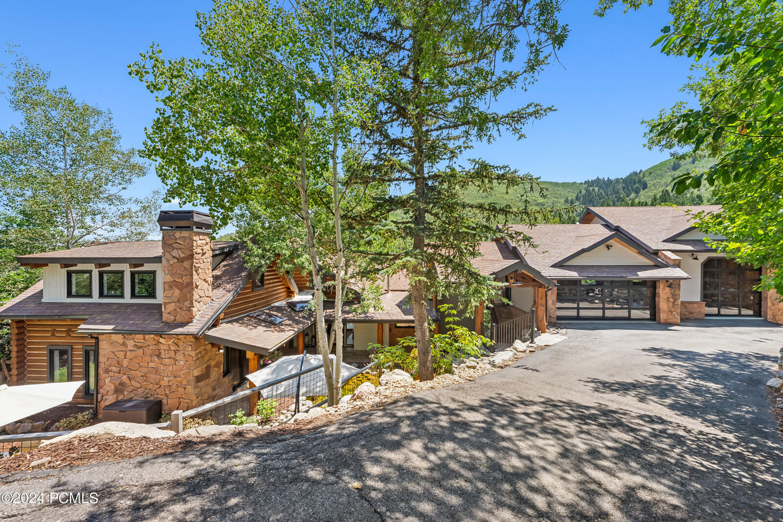 Property Photo:  7110 Stagecoach Drive  UT 84098 