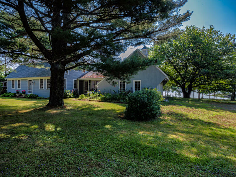 Property Photo:  654 Pleasant Point Road  ME 04563 