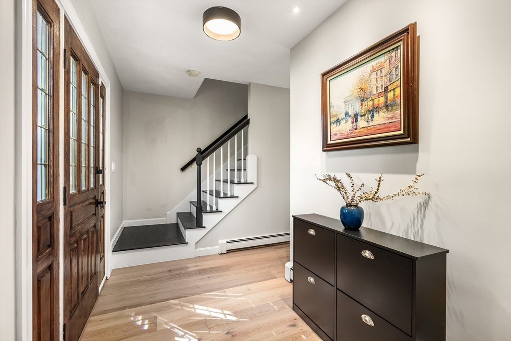 Property Photo:  5 Fairhaven Circle  MA 01776 