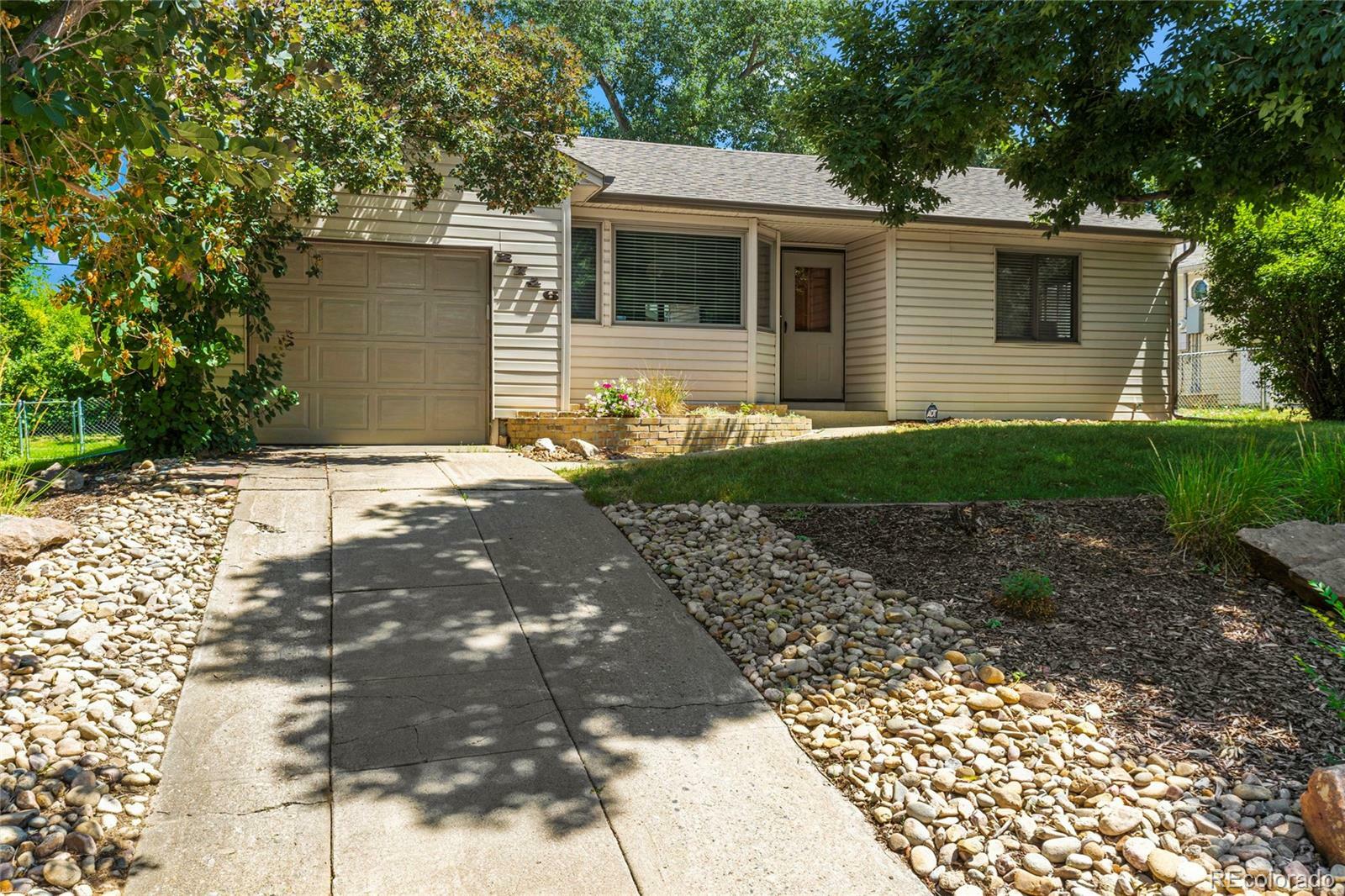 Property Photo:  2746 S Adams Street  CO 80210 