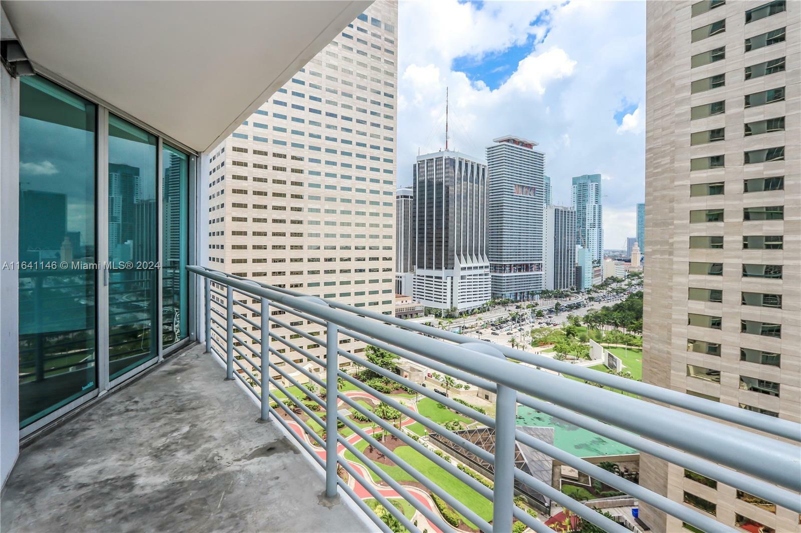 Property Photo:  335 S Biscayne Blvd 2104  FL 33131 