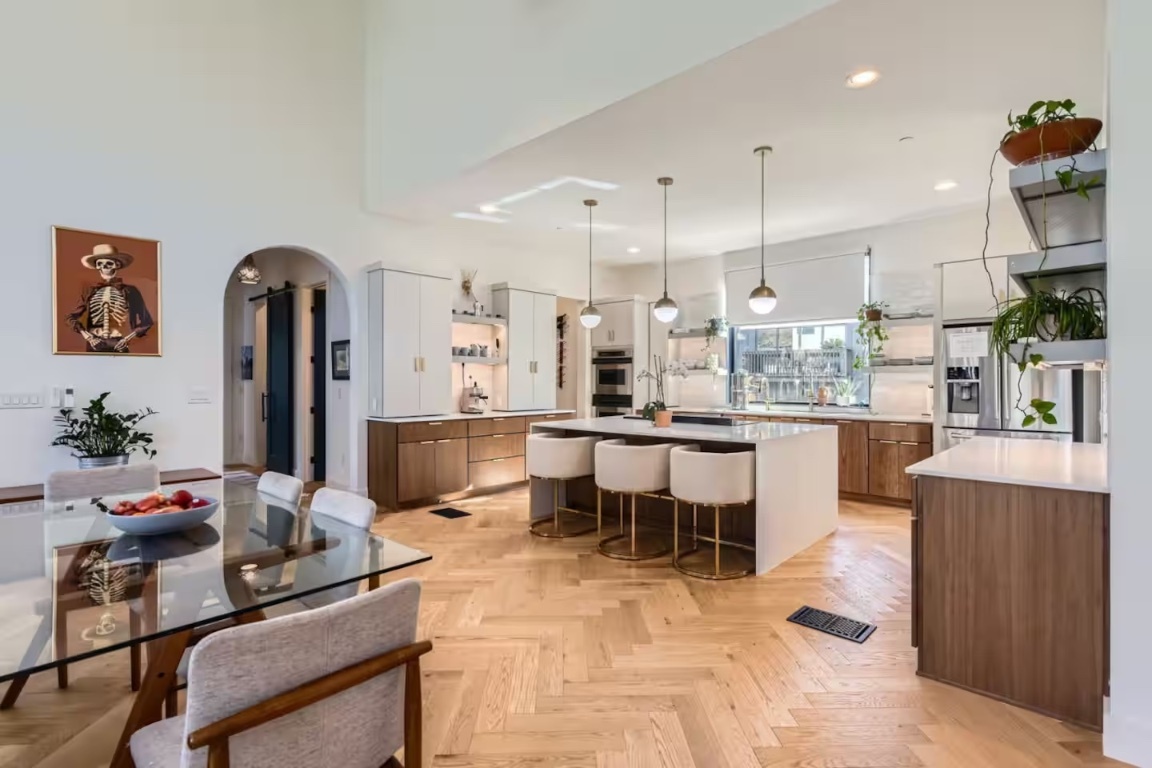 Property Photo: 107 Blue Ridge Trail TX 78746