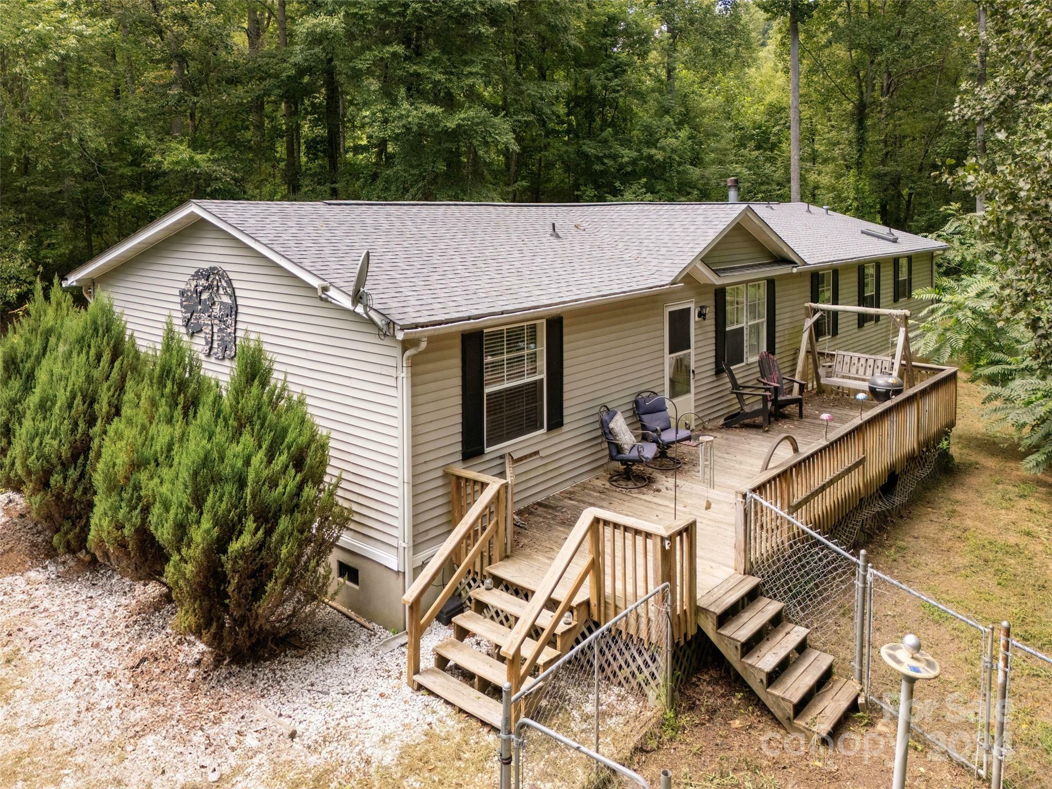 Property Photo:  405 Youngs Gap Road  NC 28732 