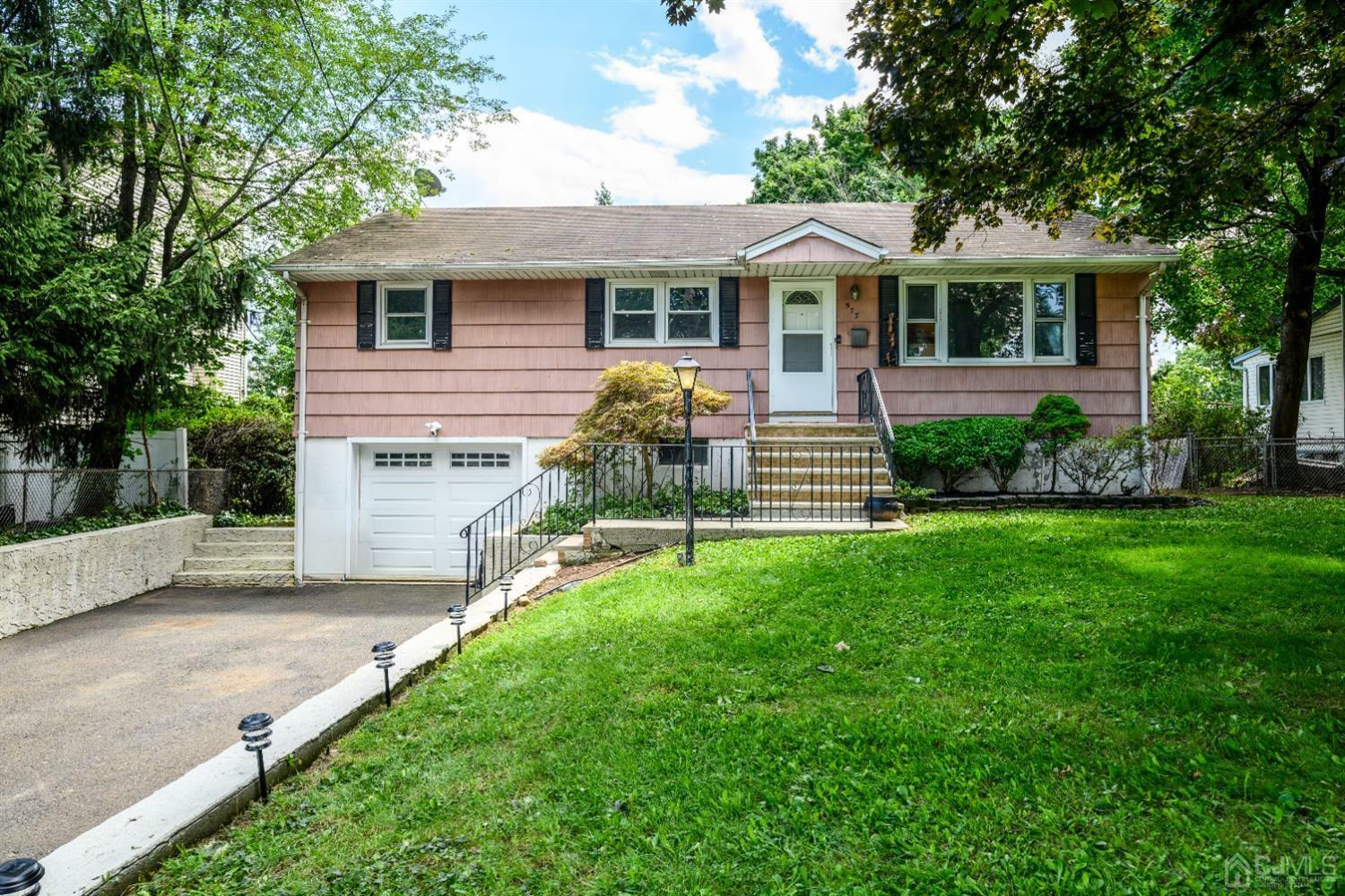 Property Photo:  577 Old Post Road  NJ 08817 