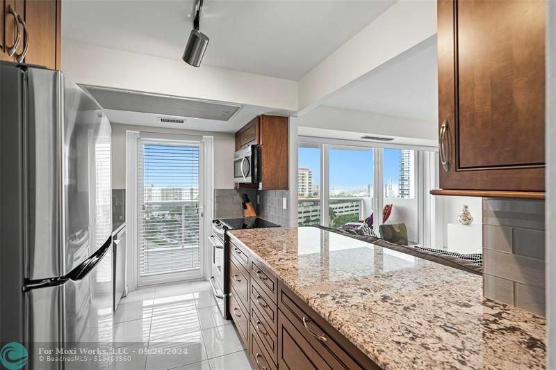 Property Photo:  2841 N Ocean Blvd 1209  FL 33308 