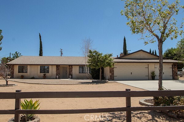 20515 Shawnee Road NE  Apple Valley CA 92308 photo