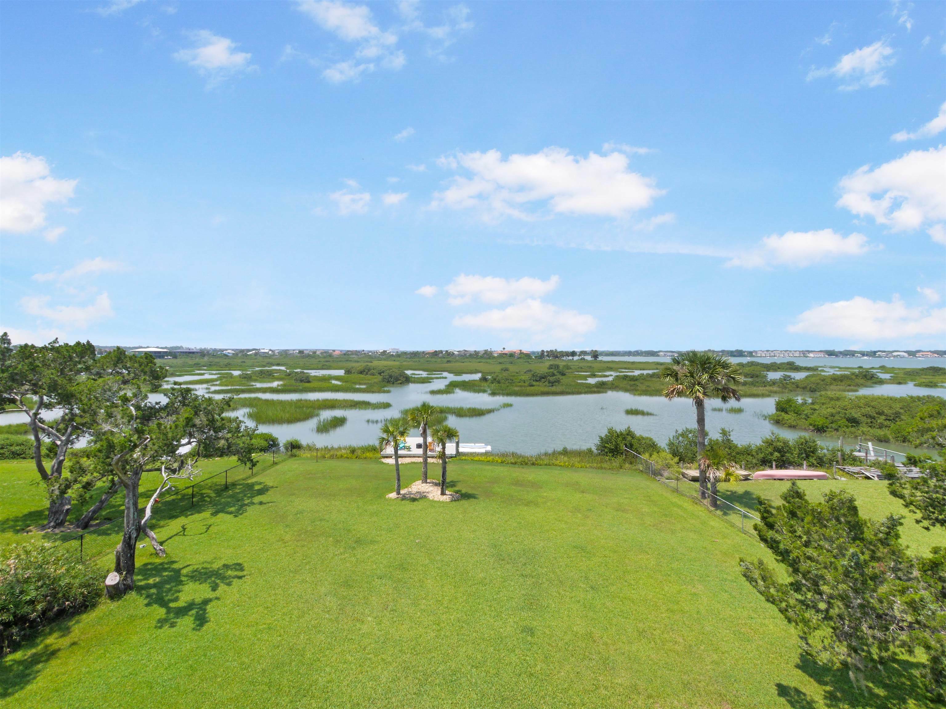 Property Photo:  205 Coquina Ave  FL 32080 