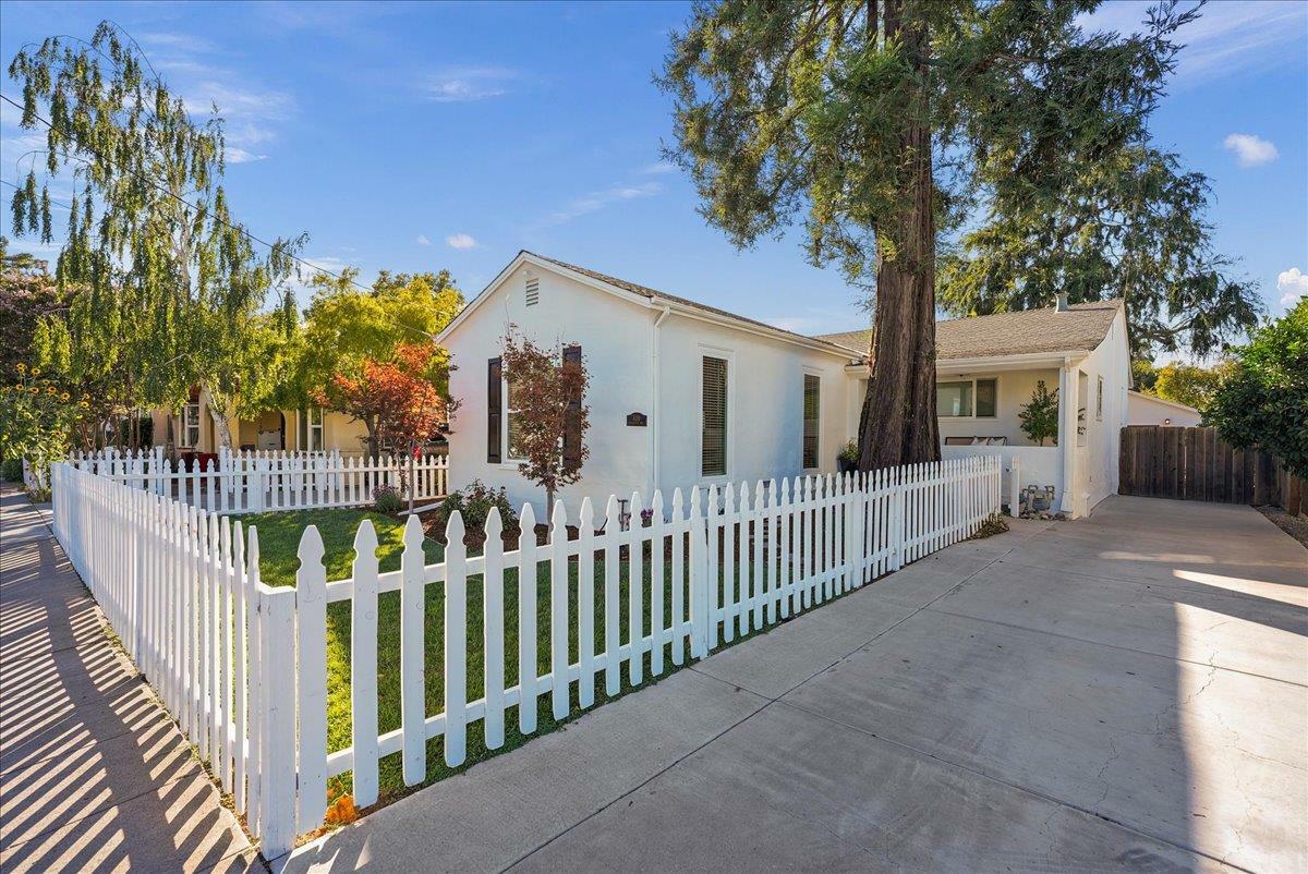 Property Photo:  839 Minnesota Avenue  CA 95125 