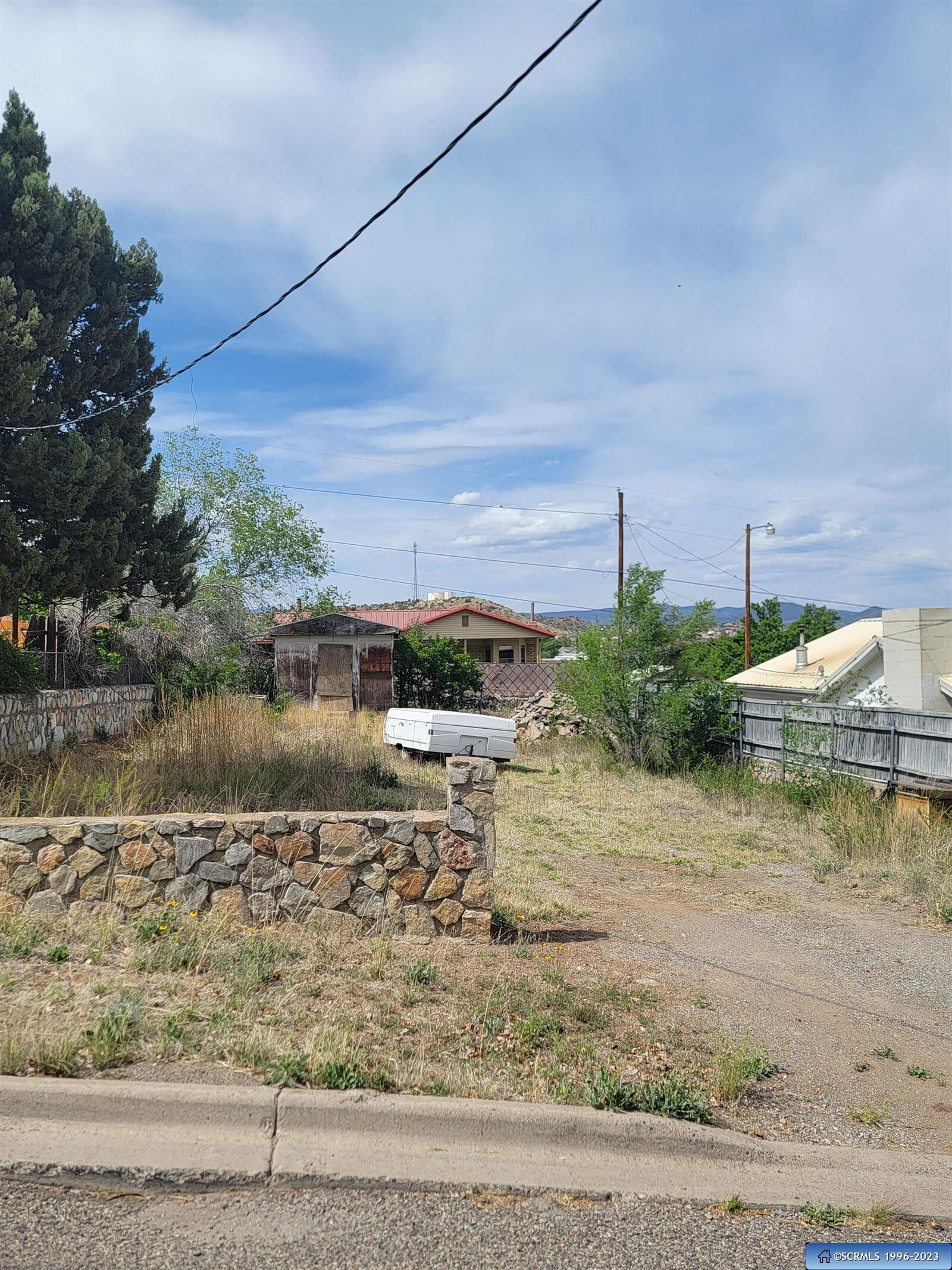 Property Photo:  712 Dayhill Street  NM 88023