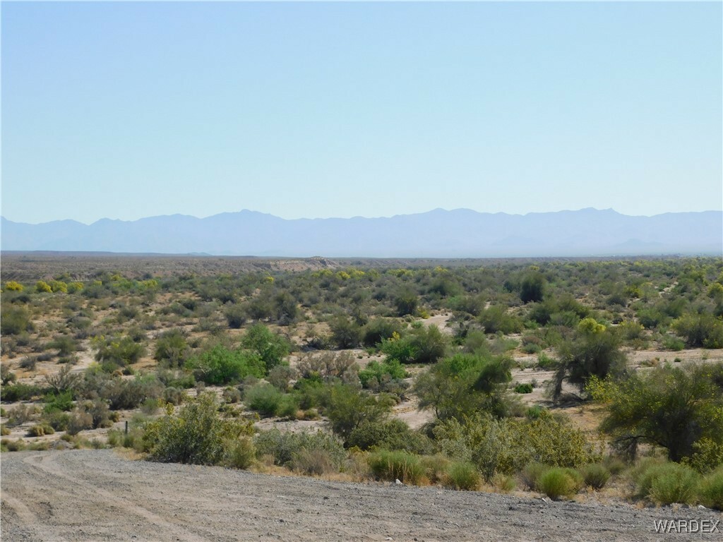 Property Photo:  0 Santa Fe RR Acreage  AZ 86404 