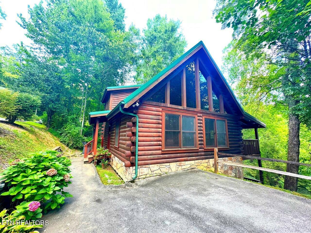 740 Yona Trail Way  Gatlinburg TN 37738 photo