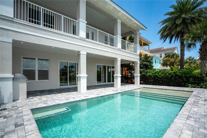 Property Photo:  105 Ocean Way N  FL 32137 