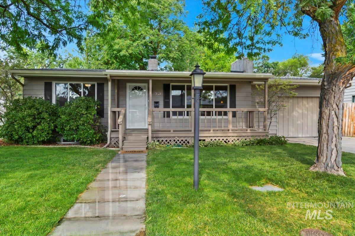 Property Photo: 717 S Johnson St ID 83705