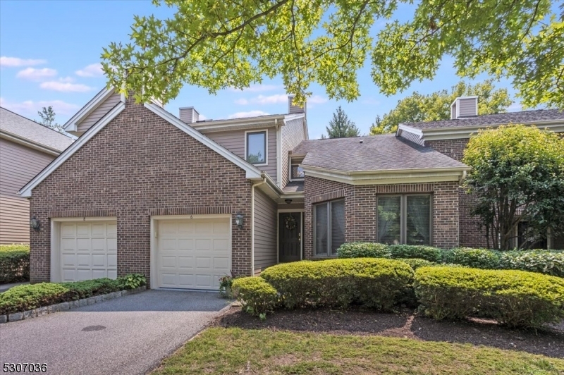 Property Photo: 6 Tiffany Ct NJ 07045