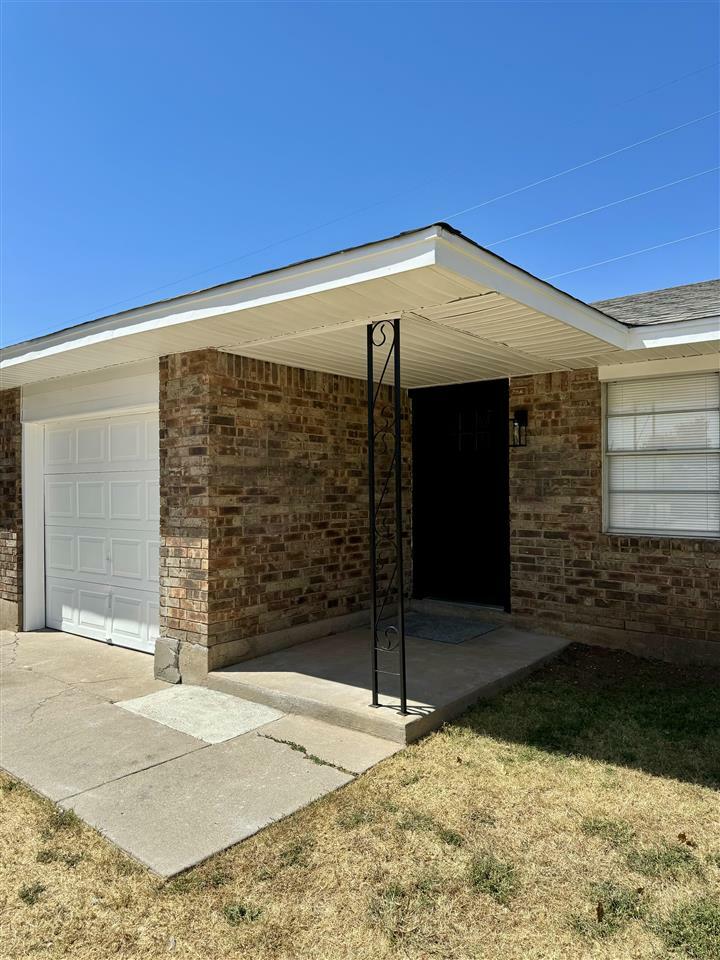 Property Photo:  3409 SW Crestview Dr  OK 73505 