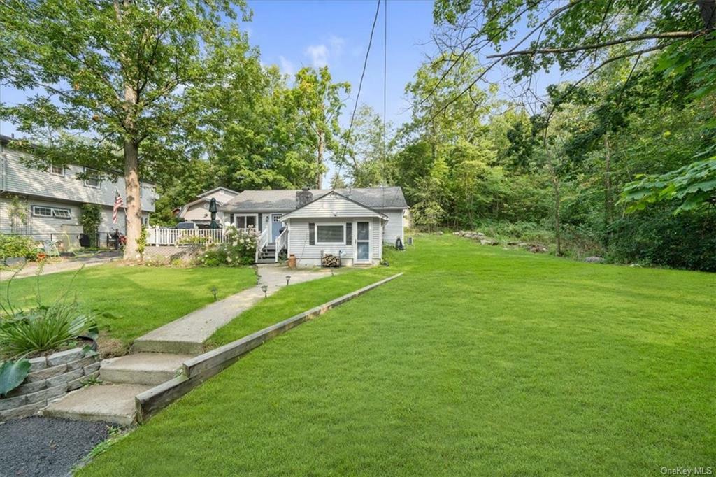 Property Photo:  2 Cedar Road  NY 10925 