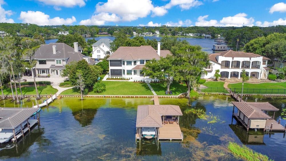 Property Photo: 12 Pine Street FL 34786