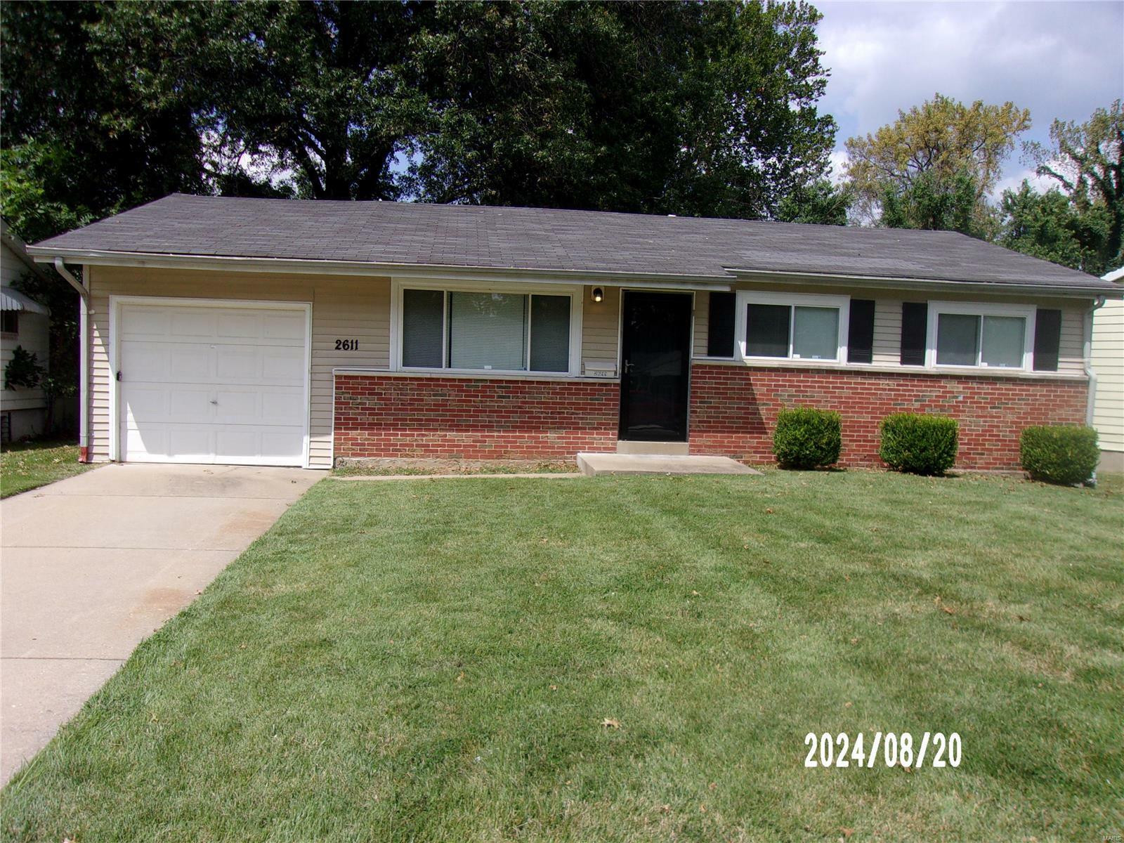 Property Photo:  2611 Daman Court  MO 63136 