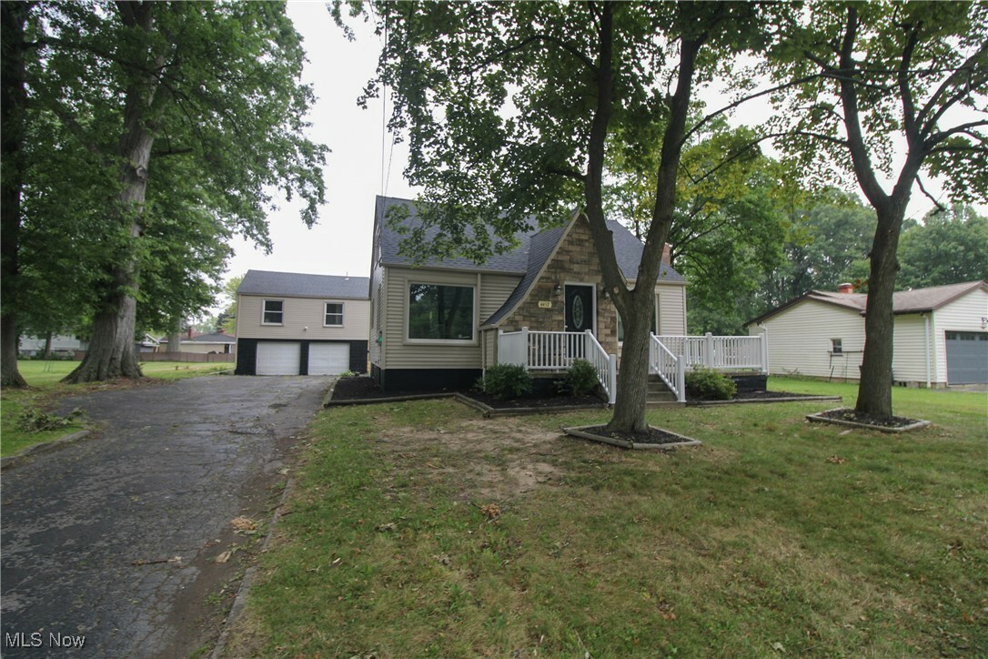 Property Photo:  4452 Fitzgerald Avenue  OH 44515 