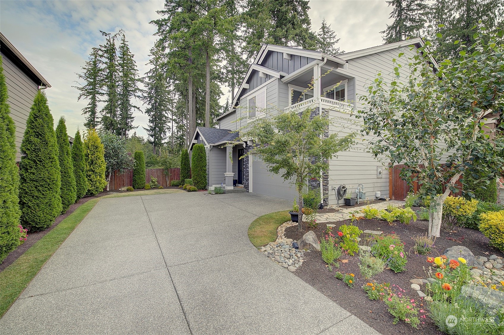 Property Photo:  14009 45th Drive SE  WA 98296 