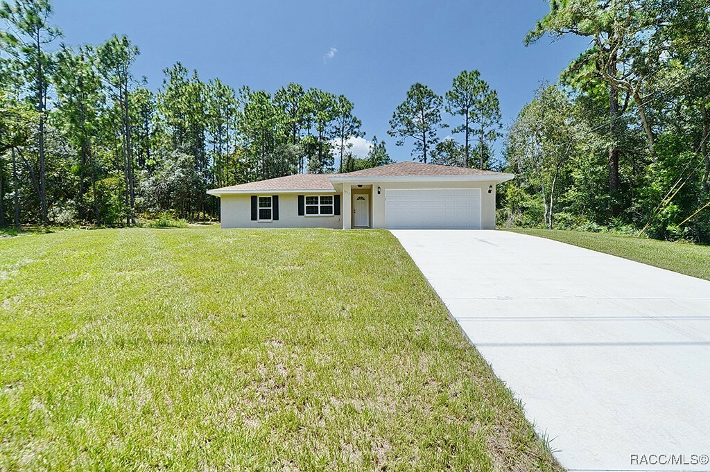 Property Photo:  7908 N Santos Drive  FL 34434 